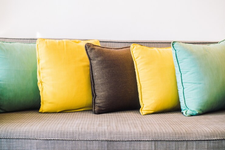 No-Sew Couch Cushion Cover Tutorial: Revamp Your Couch